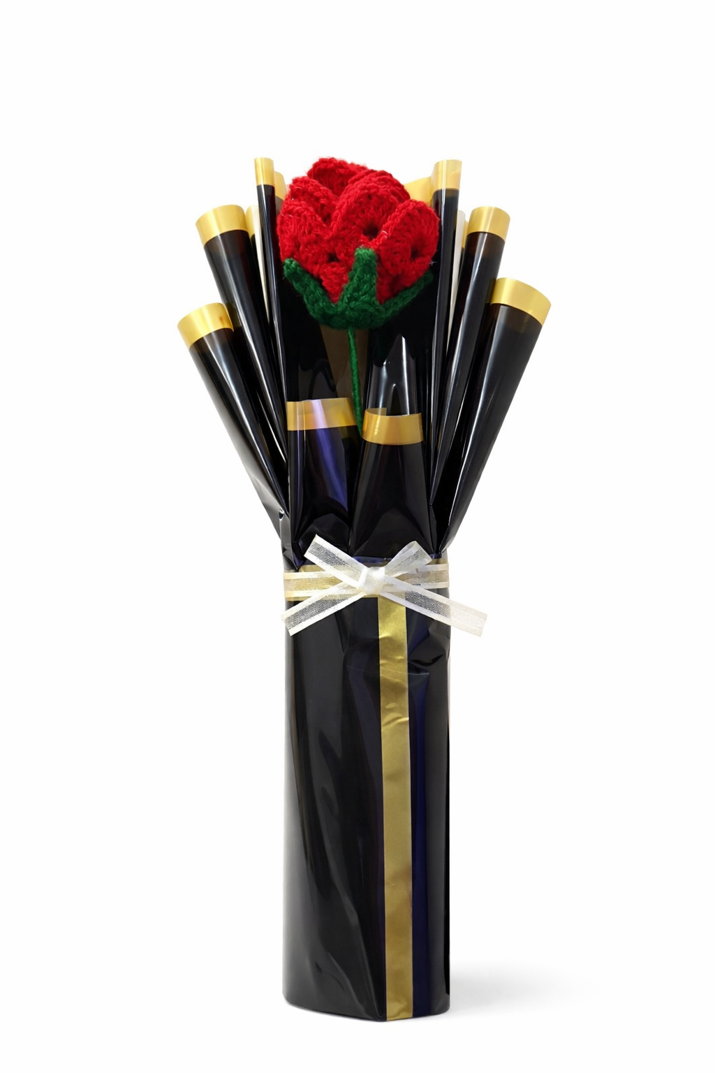 Handmade Crochet Rose Bouquet – Luxury Keepsake Gift