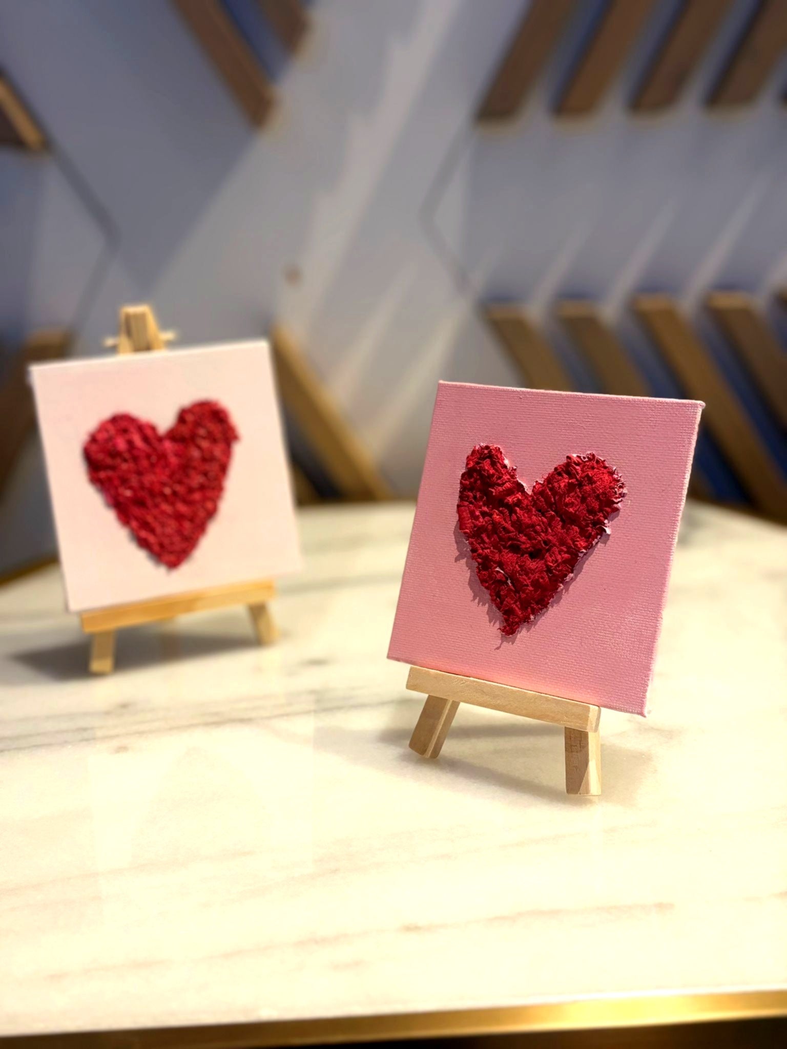 Mini heart canvas